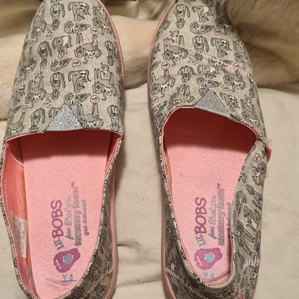 Sketchers Cat Shoes